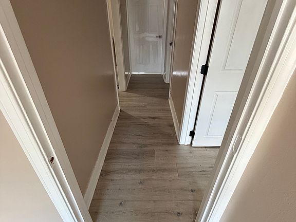 5th image of 30 Pekin St Floor 3