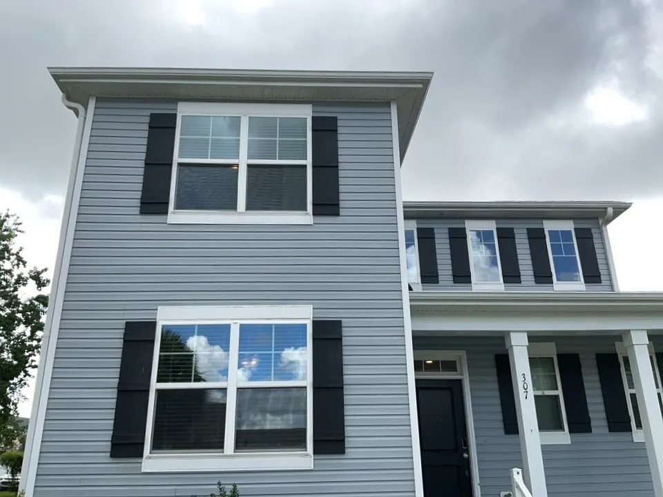 307 Dogwood Cir
