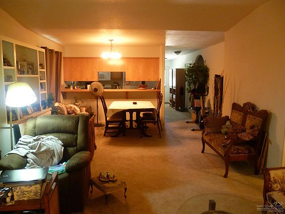 5th image of 177 SW Ivy Ct