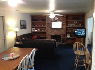 2402 Rockingham Cir, Lodi, CA 95242