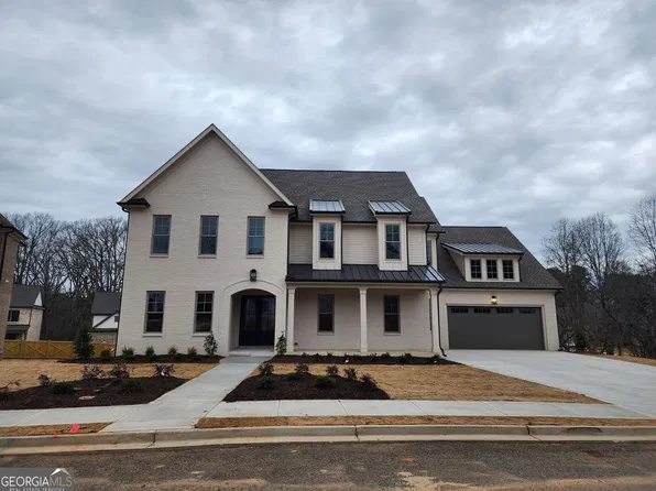 2432 Wolf Meadow Ln, Buford, GA 30518