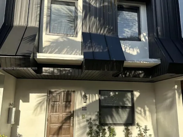 5555 Ludlam Rd Suite 26, South Miami, FL 33155