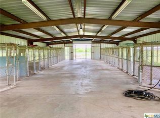 553 Aloe Rd, Victoria, TX 77905