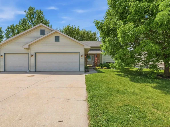 45 Jacob Ave, Oshkosh, WI 54902
