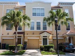 3172 Bayshore Oaks Dr, Tampa, FL 33611