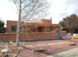 361 Monte Vista Rd, Taos, NM 87571