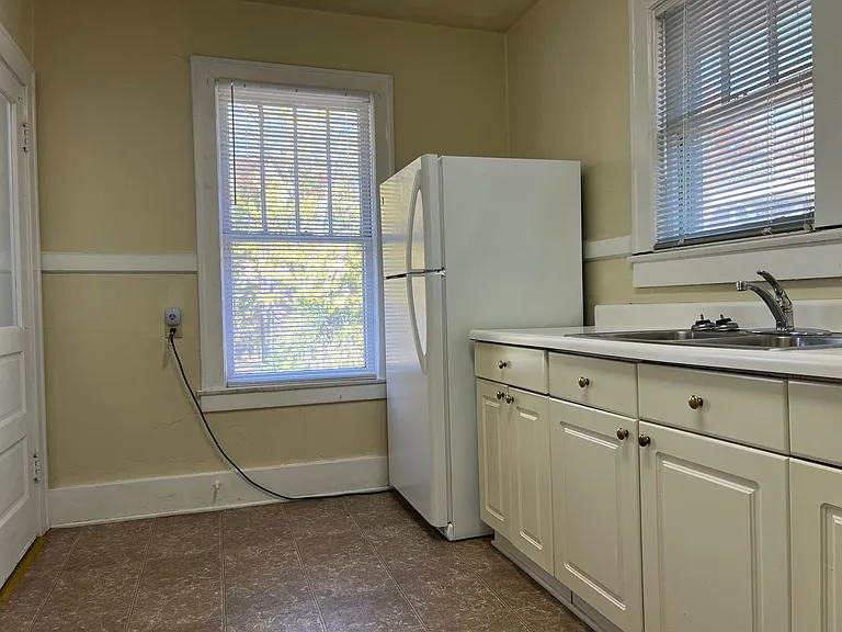 109 Desha Rd — Photo 9
