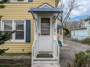 15 Brown Ave, Lakehurst, NJ 08733