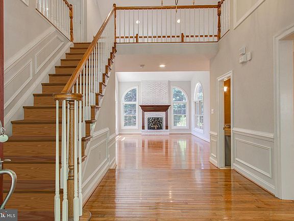 4th image of 9912 Bald Cypress Dr