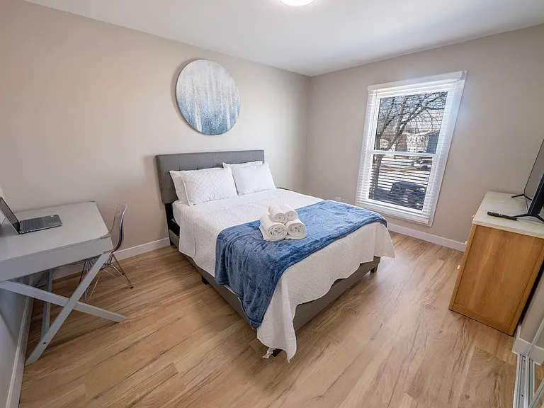 2101 Kensington Dr — Photo 25