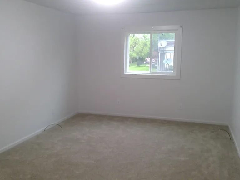 413 & 415 Avondale Dr #413 — Photo 8