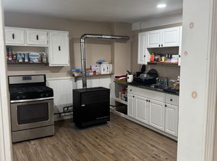 370 Hamilton St #3-R, Southbridge, MA 01550