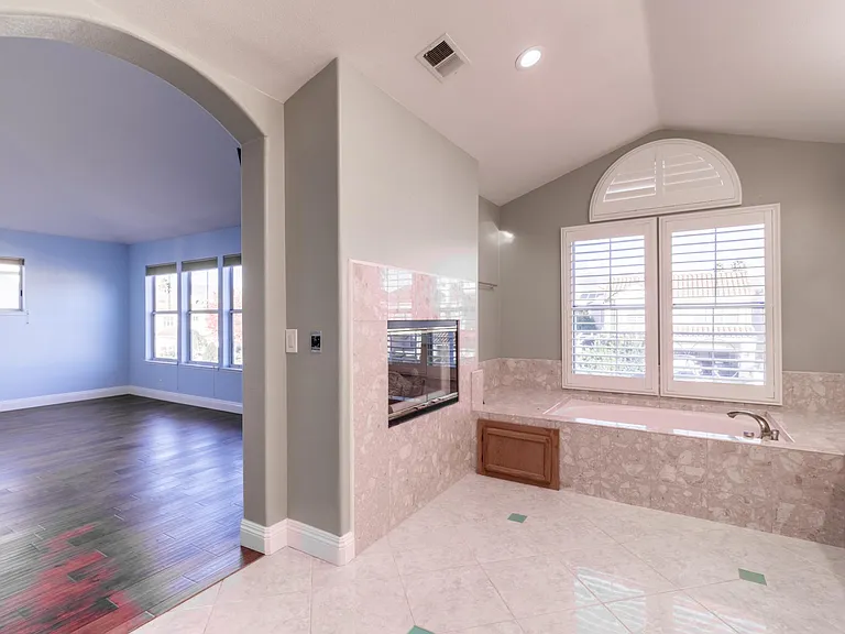 3027 Calle De Las Flores — Photo 18