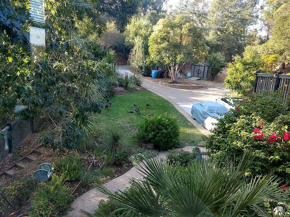 2nd image of 5 Hermosa Rd