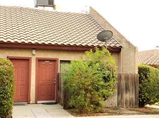 924 W Cameron St, Hanford, CA 93230