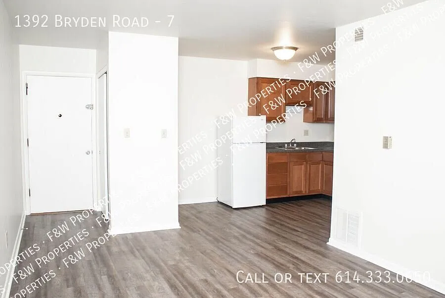 Located in the heart of Historic Olde Towne East and close to Franklin Park Conservatory. — Photo 4