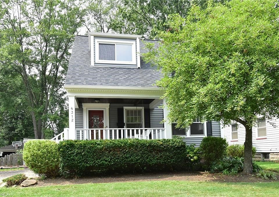 1st image of 4312 W 227th St