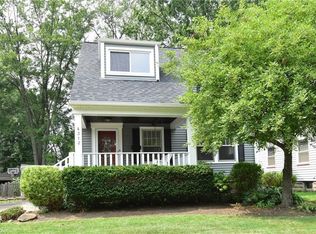 4312 W 227th St, Fairview Park, OH