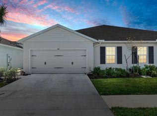 825 Persimmon Pl, Fort Pierce, FL 34981