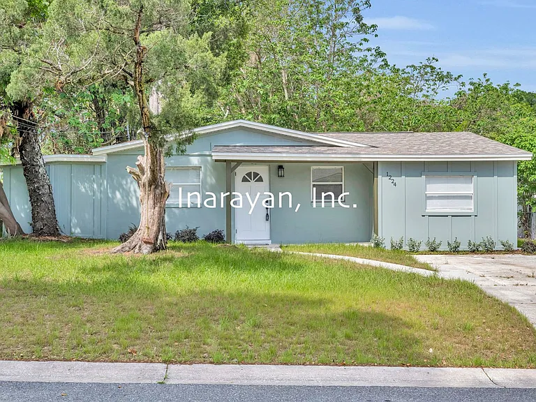 1224 Helen St — Photo 2