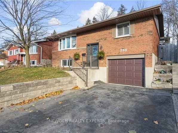 264 Laurentian Dr, Kitchener, ON N2E 2B6