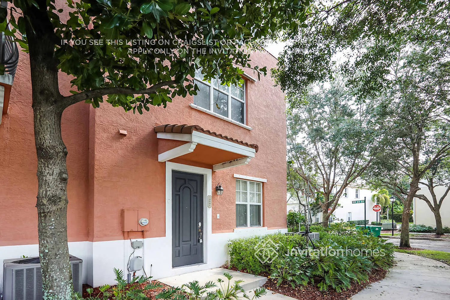 10001 SW 22nd St Miramar, FL 33025 — Photo 2