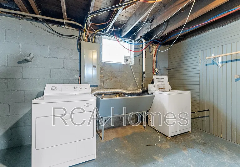 3202 Ruckle St — Photo 9