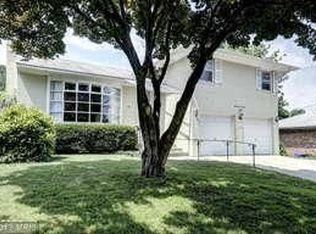 8712 Bradmoor Dr, Bethesda, MD 20817