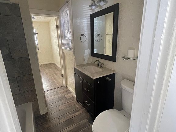 2nd image of 5031 Bakman Ave APT 7