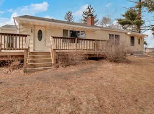 520 N Shore Dr, Forest Lake, MN 55025