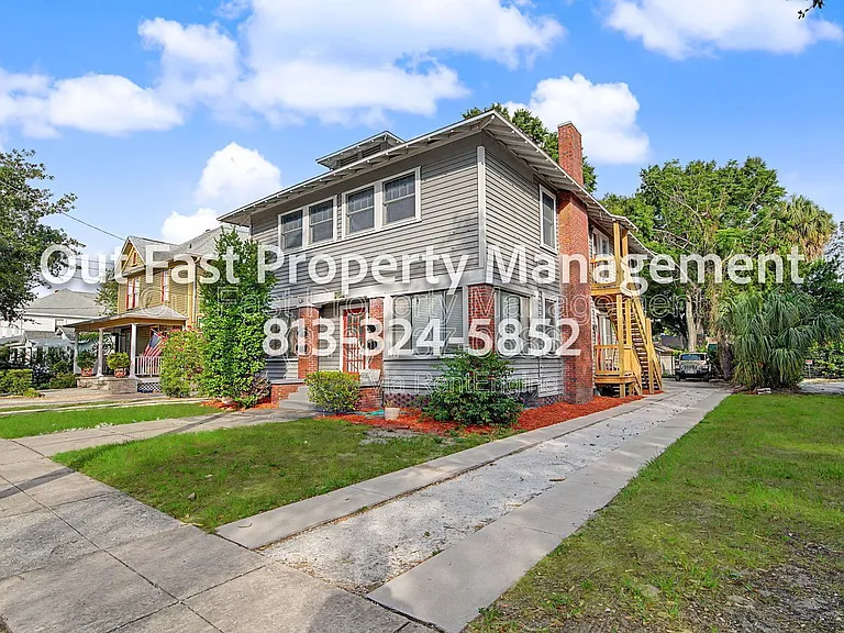 1718 W Hills Ave #D — Photo 3