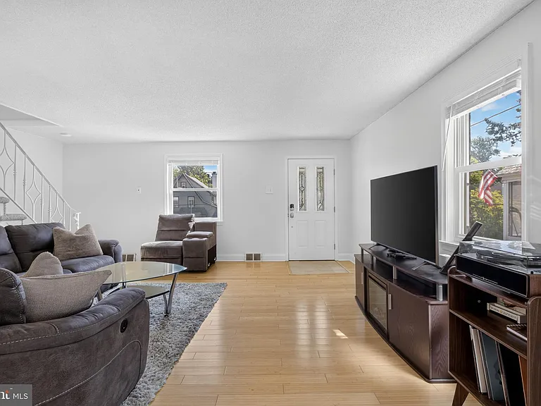 816 Naylors Run Rd — Photo 10