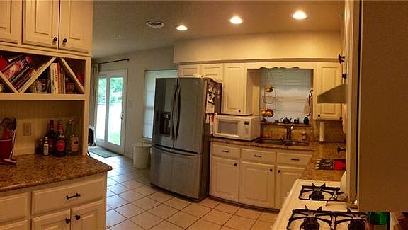 3rd image of 2303 Kayewood Dr