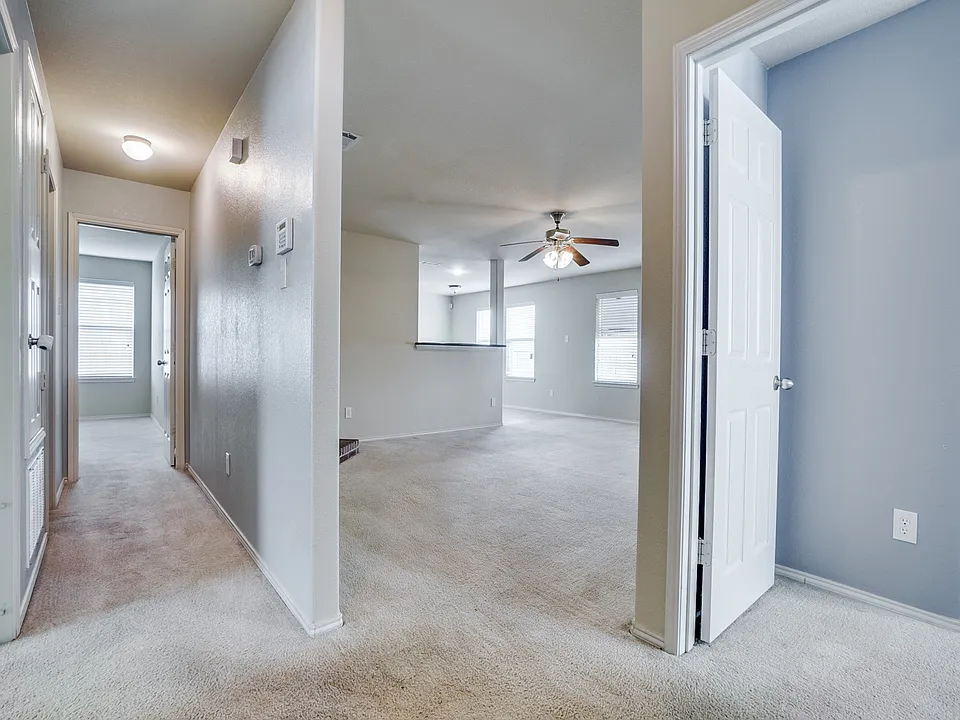 76 Daisy Dr