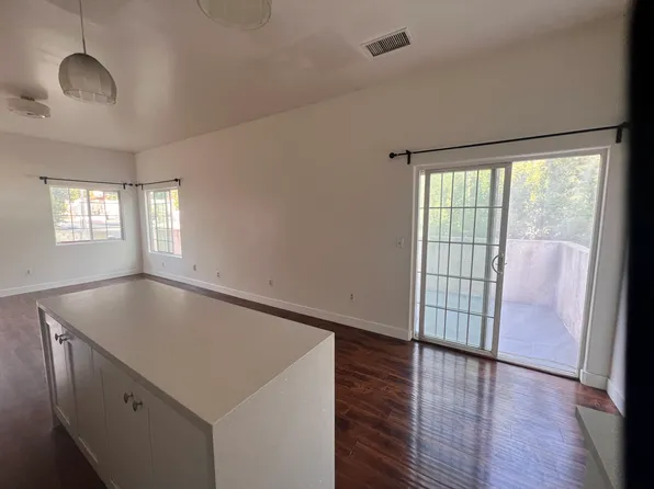 1323 N Eastern Ave, Los Angeles, CA 90063