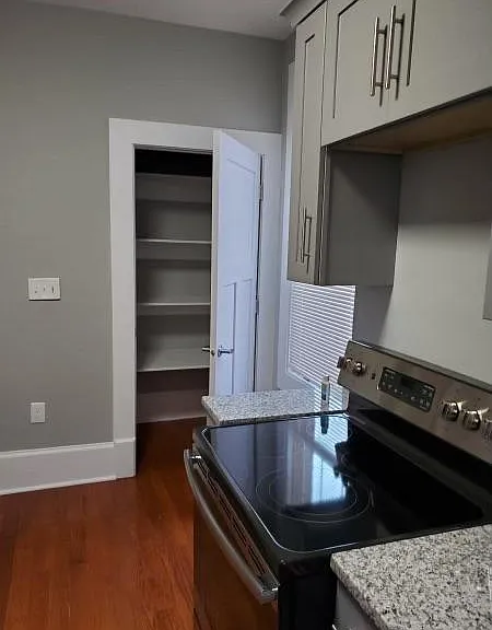 3488 Vine St #3 — Photo 8