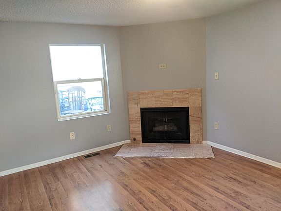 A gas fireplace. Imagine mounting a flat screen above the fireplace. :)