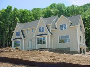 9 Echo Valley Rd, Oxford, CT 06468