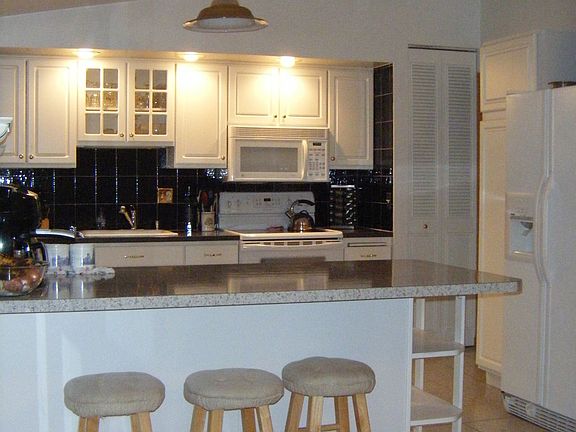 Open kitchen