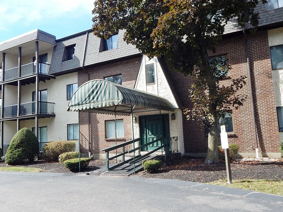 1st image of 232 Canton St APT 107