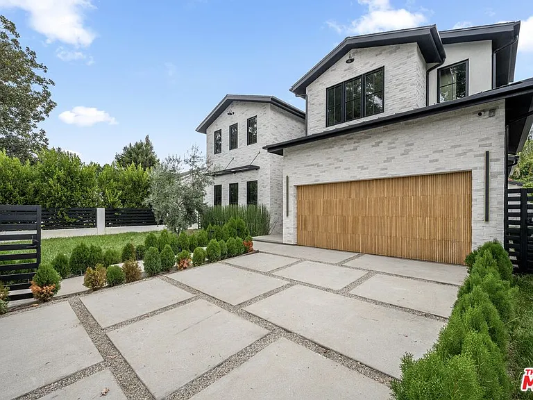 4740 Sunnyslope Ave — Photo 4