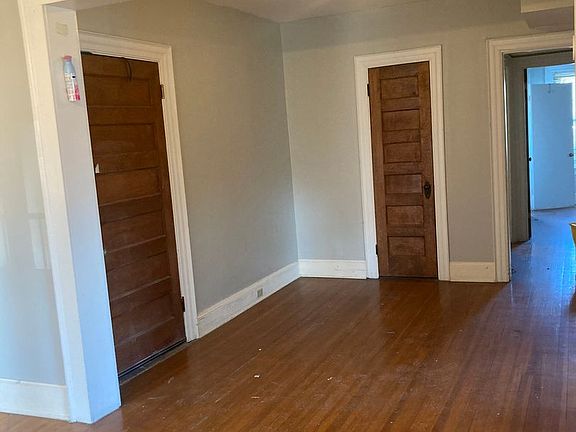 4th image of 512 Wallace Ave #518/03