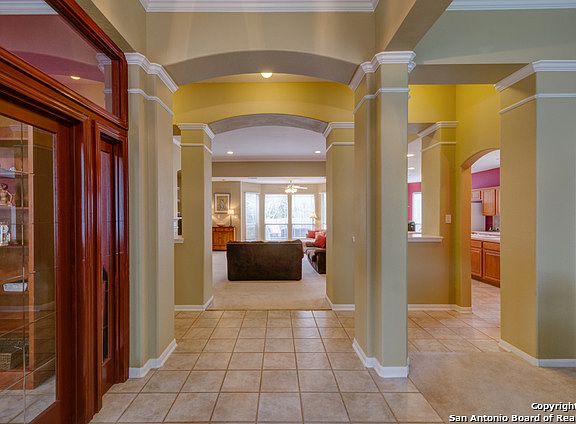 4th image of 13303 Bow Heights Dr