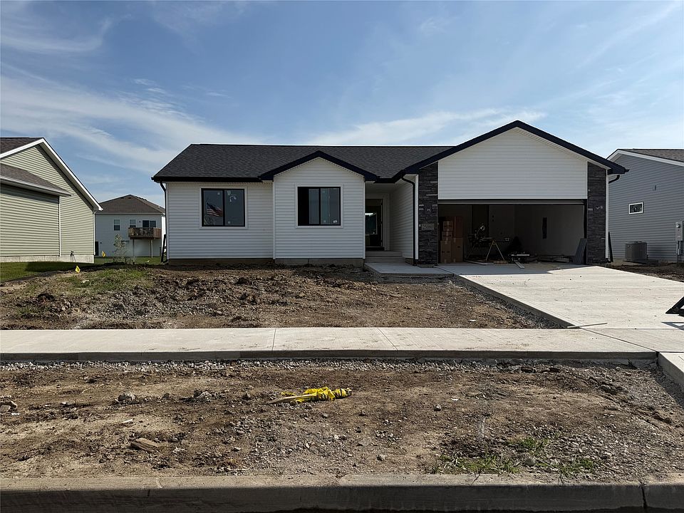 1st image of 25080 Bluebird Cir