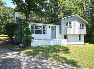 529 Tigerville Rd, Travelers Rest, SC 29690