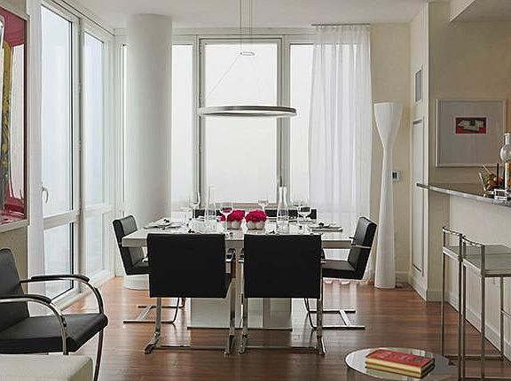 3rd image of 160 W 62nd St APT 44C