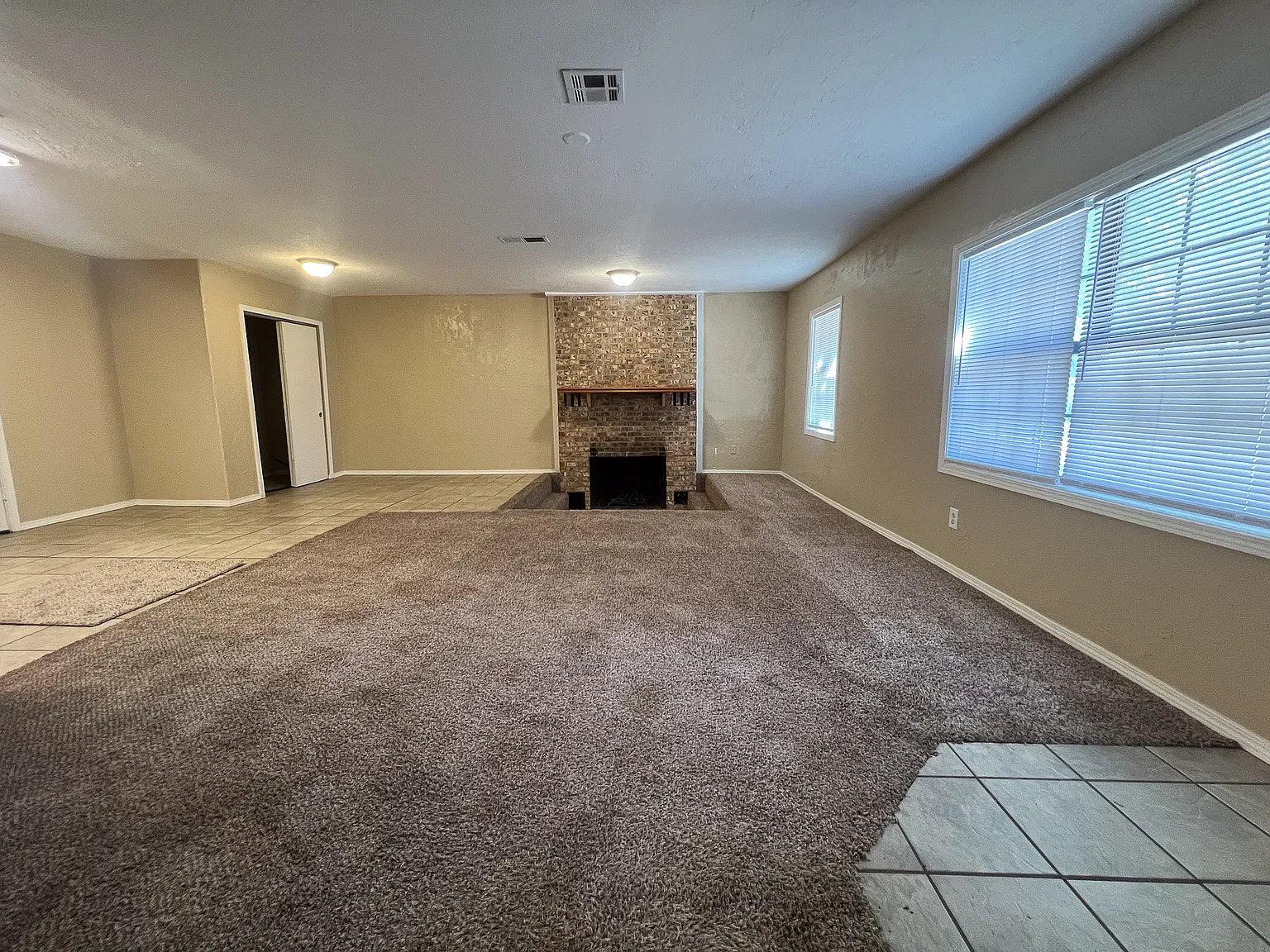 3 bed, 1.5 bath, 1170 sqft, $775 — Photo 4