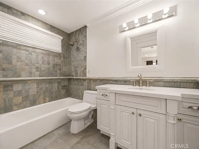 5188 Vista Miguel Dr — Photo 35