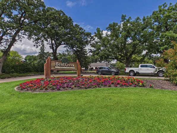14897 Valley View Rd, Eden Prairie, MN 55344