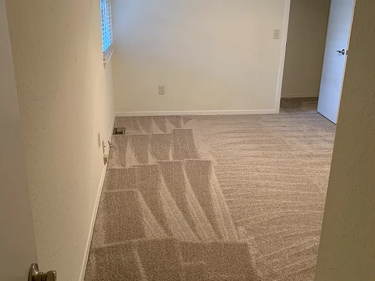 4764 Hemlock Cir — Photo 17